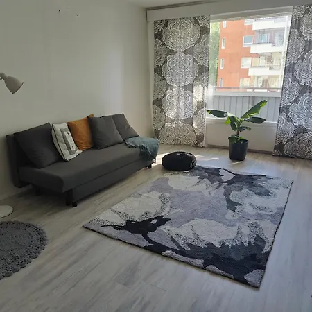 Two Bedroom Close To Center Jyväskylä